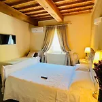 Bed & Breakfast La Bella 3*