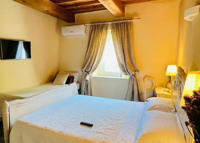 Bed & Breakfast La Bella 3*